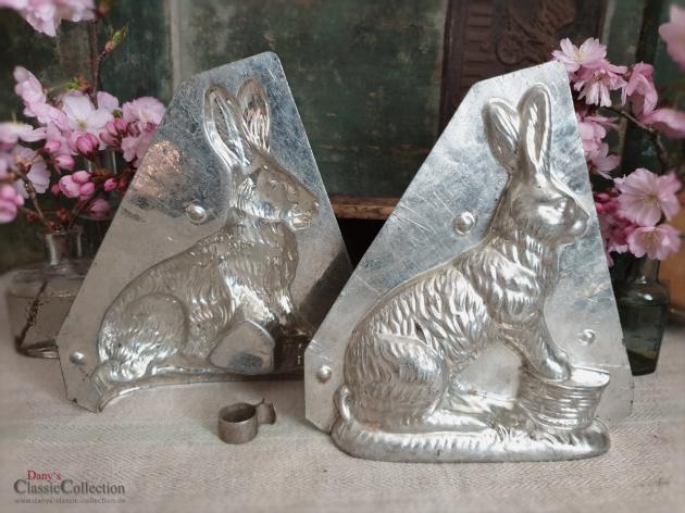 VERKAUFT ! Schokoladenform Hase 18 cm ~ Osterhase mit Pfoten auf Korb ~ Vintage Oster Dekoration ~ Made in Germany ~ Frohe Ostern ~ hy5111
