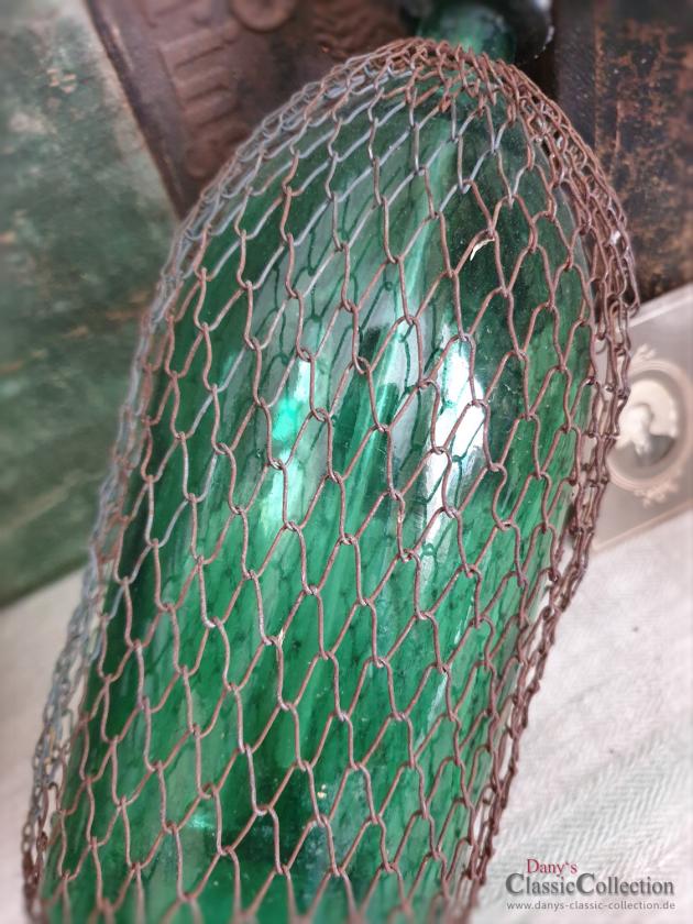 VERKAUFT ! Grüner Siphon mit Netz ~ große alte Sodaflasche ~ Soda Syphon ~ Shabby deco ~ Vintage interior ~ Brocante home style ~ hx4187f2