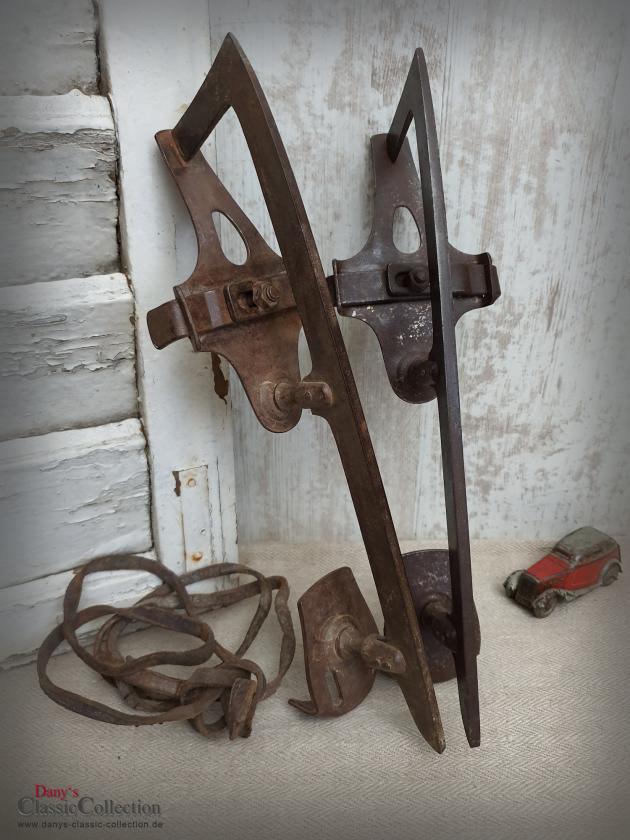 VERKAUFT ! Schlittschuhe antik ~ Metall ~ Eskilstuna Schweden ~ Shabby Deko ~ Winterdeko ~ Sammlerstück ~ Vintage Home ~ hw3484rk2