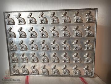 VERKAUFT ! Schokoladenform ~ 40 Hasen sitzend ~ Schokoladenplatte ~ Wand Deko ~Vintage Homedecor ~ ausgefallenes Sammlerstück ~ Frohe Ostern hy6188