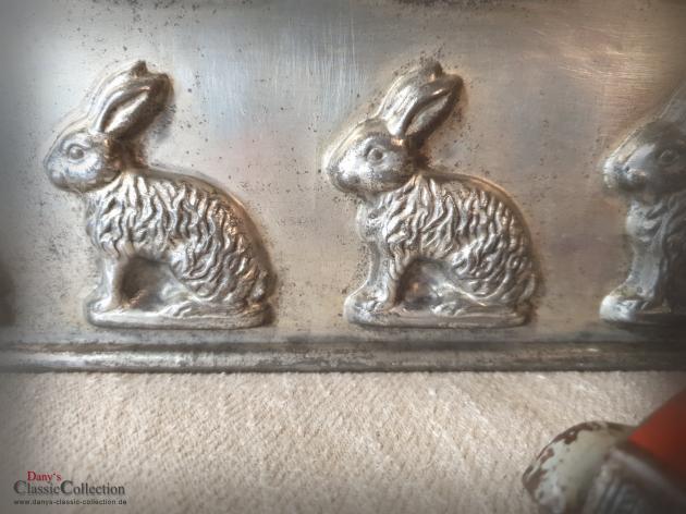 VERKAUFT ! Schokoladenform ~ 40 Hasen sitzend ~ Schokoladenplatte ~ Wand Deko ~Vintage Homedecor ~ ausgefallenes Sammlerstück ~ Frohe Ostern hy6188