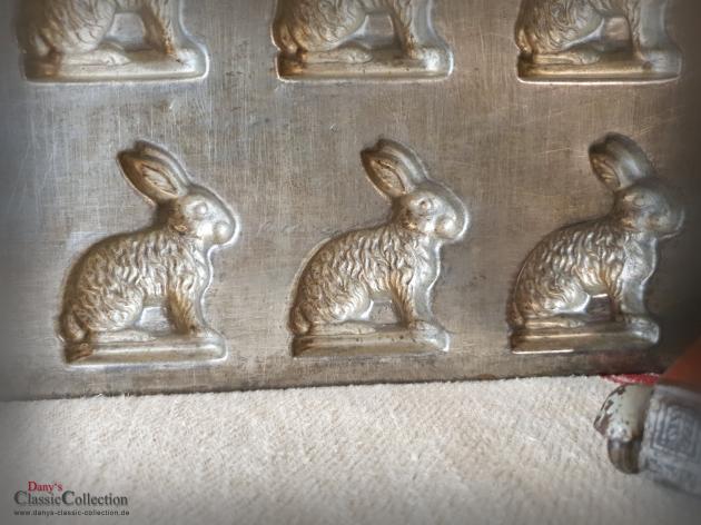 VERKAUFT ! Schokoladenform ~ 40 Hasen sitzend ~ Schokoladenplatte ~ Wand Deko ~Vintage Homedecor ~ ausgefallenes Sammlerstück ~ Frohe Ostern hy6188