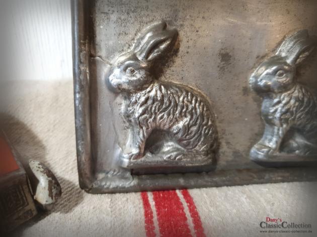 VERKAUFT ! Schokoladenform ~ 40 Hasen sitzend ~ Schokoladenplatte ~ Wand Deko ~Vintage Homedecor ~ ausgefallenes Sammlerstück ~ Frohe Ostern hy6188