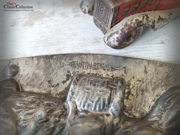 VERKAUFT ! Schokoladenform ~ A. Reiche Hase mit Korb ~ 10,5 cm ~ Hasenform alt ~ Osterdeko ~ seltenes Sammlerstück ~ Frohe Ostern ~ hy5342