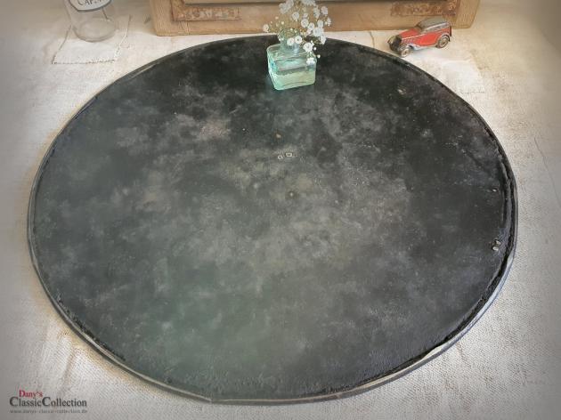 VERKAUFT ! Backblech alt Ø 47,5 cm ~ rundes Tablett ~ Ottomane ~ Tischtablett ~ Shabby Magnetwand ~ stabiles Memoboard ~ Vintage Deko ~ hy5860b1