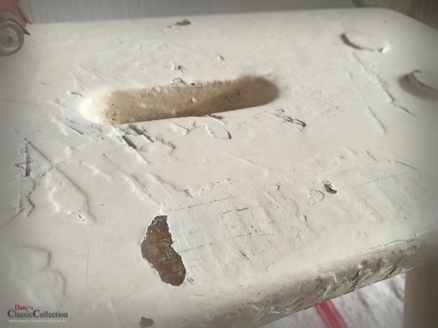 Holzhocker Originallack creme weiß ~ alter Schemel ~ alter Hocker ~ Holzbank ~ Beistelltisch ~ Vintage Shabby chic ~ hw3905