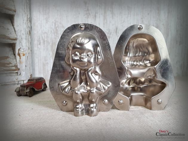 VERKAUFT ! Schokoladenform 12,5 cm ~ Mädchen kokett ~ Kind Gießform ~ Patisserie ~ seltenes Sammlerstück ~ Vintage Kinderzimmer ~ Geschenk ~ hy5733