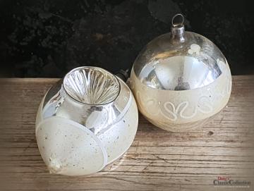 VERKAUFT ! Christbaumkugel Duo silber ~ Einstichkugel ~ alter Sammlerschmuck ~ Christbaumschmuck ~ Vintage Weihnacht ~ hs2048