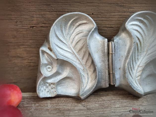 VERKAUFT ! Eichhörnchen Marzipanform Zuckerform Schokoladenform 8 x 14 cm ~ Gießform ~ Sammlerstück ~ Vintage Geschenk ~ hz6445e1