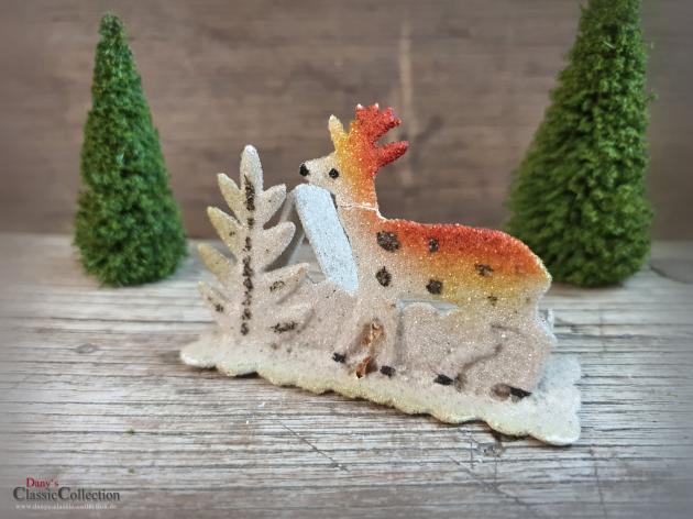 Rehlein im Wald ~ Christbaumschmuck alt ~ Karton beglimmert ~ Baumanhänger ~ Weihnachtsbaum ~ hw3569-12