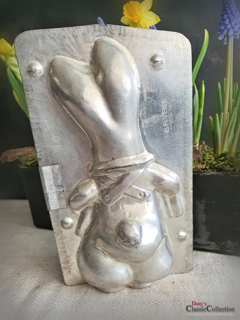 VERKAUFT ! Hase mit Akkordeon 19,5 cm Schokoladenform ~ Hasenform E.F. Teich ~ Osterdeko ~ seltenes Sammlerstück ~ Frohe Ostern ~ Hase lachend ~ hy6308