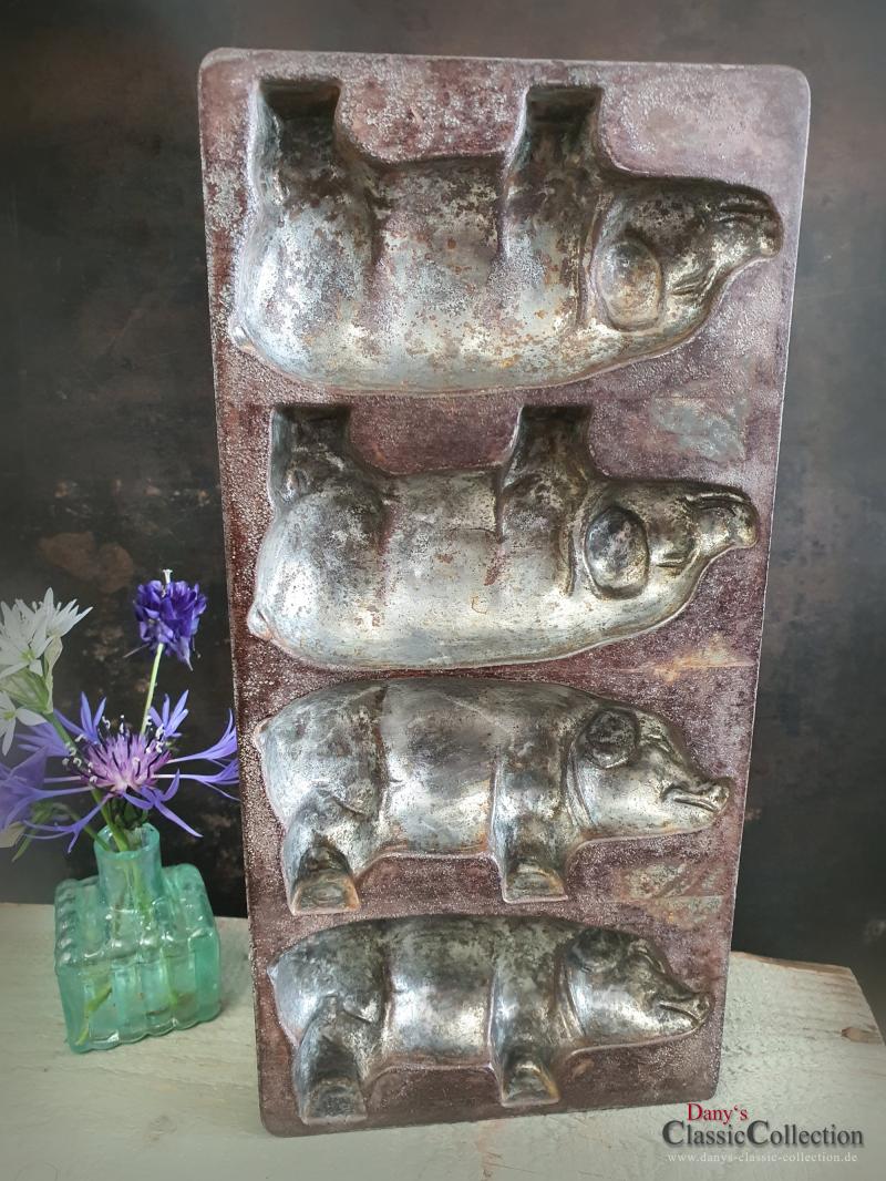 VERKAUFT ! Anton Reiche Schweine Schokoladenform ~ 1930 Gießform ~ Vintage Deko ~ Sammlerstück ~ Neujahr Glücksbringer ~ hz6439s2