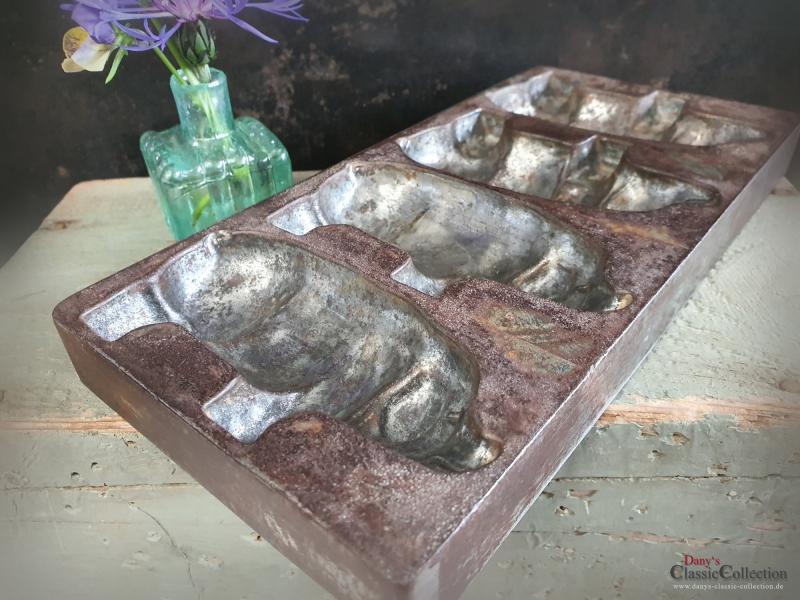 VERKAUFT ! Anton Reiche Schweine Schokoladenform ~ 1930 Gießform ~ Vintage Deko ~ Sammlerstück ~ Neujahr Glücksbringer ~ hz6439s2