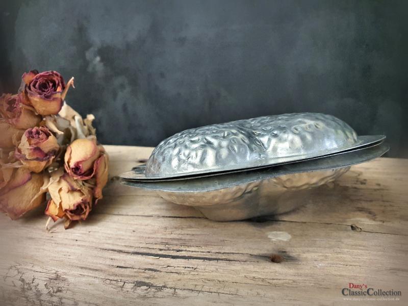 VERKAUFT ! Herz Schokoladenform 3-teilig ~ Metall Gießform ~ Vintage Home ~ Dekoration ~ Sammlerstück ~ hy6033h
