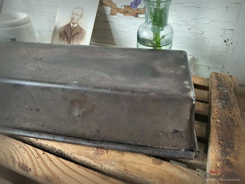 VERKAUFT ! Vintage Backblech 51 cm ~ Kuchenblech ~ Blech stabil ~ Vintage Tischtablett ~ Fensterbrett Pflanztopf ~ Shabby ~ Brocante Deko ~ ba20iL51kf2