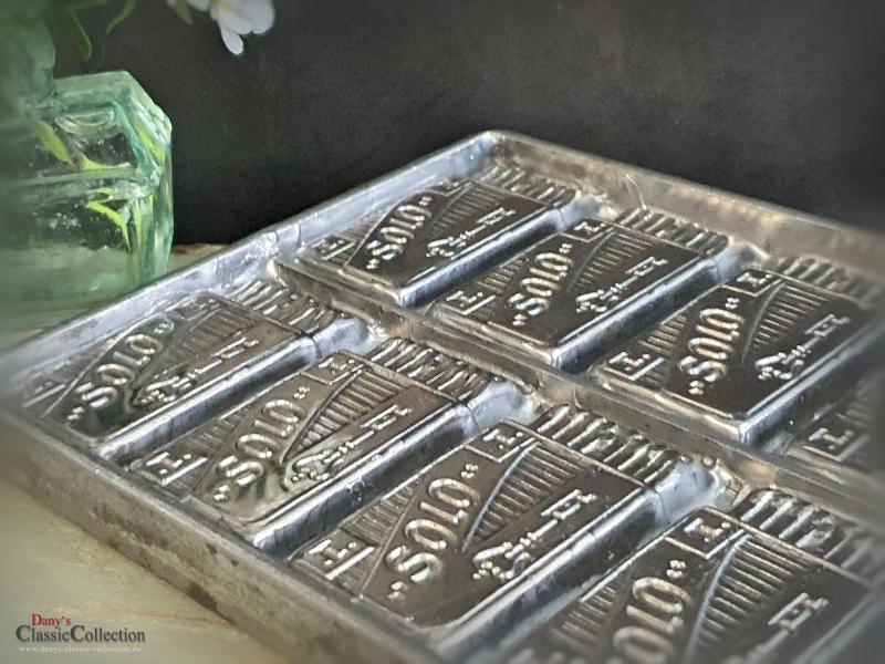 Incredible chocolate mold ~ 10 matchboxes ~ flat mold ~ casting mold ~ vintage country home decor ~ rare collectible ~ hy6147