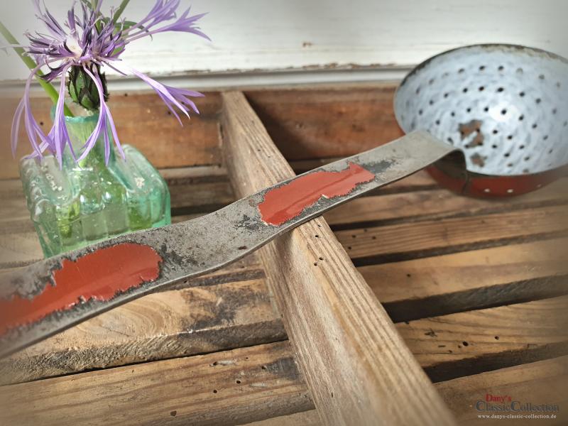 VERKAUFT ! Uralte Emaille Kelle ~ Emaille Schöpfkelle rot ~ Schaumkelle ~ Gartendeko ~ Küchendekor ~ Landhausküche ~ Bauernhaus ~ hw3316