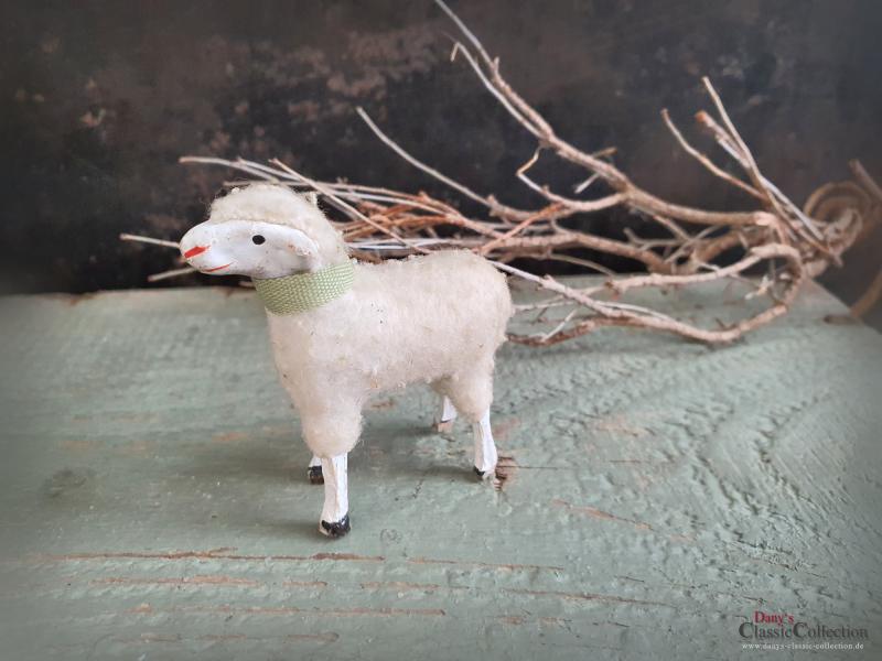 VERKAUFT ! Krippenschaf antik ~ Erzgebirge Krippenfigur ~ Schaf ~ Masseschaf ~ Wollschaf ~ Putz ~ Sammlerstück ~ Shabby Chic ~ hw3031