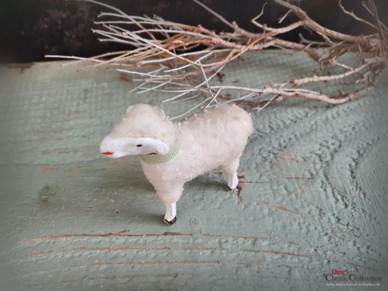 VERKAUFT ! Krippenschaf antik ~ Erzgebirge Krippenfigur ~ Schaf ~ Masseschaf ~ Wollschaf ~ Putz ~ Sammlerstück ~ Shabby Chic ~ hw3031