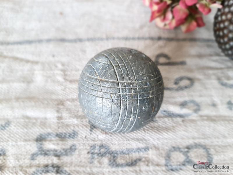VERKAUFT ! Boule Kugel alt ~ Metall Kugel ~ Pétanque Kugel ~ französisches Kugelspiel ~ Provence ~ Boccia ~ ht2543