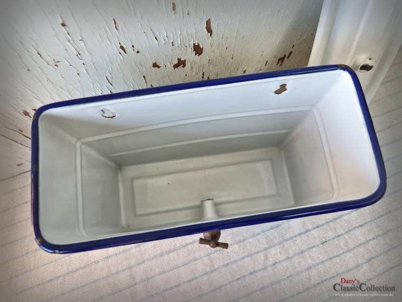 VERKAUFT ! Emaille Wassertank ~ Wandbehälter ~ weiß ~ Frankreich ~ Messinghahn ~ Email ~ Landhaus Deko ~ Sammlerstück ~ ehg21rwewb