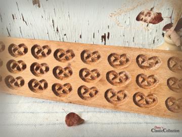 VERKAUFT ! Backform für 30 Brezel ~ Butterform ~ Springerle ~ Brezen ~ Gebäck ~ Holzform ~ Vintage Landhausküche ~ hg20hibbf