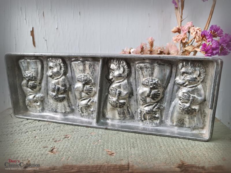 VERKAUFT ! Schokoladenform ~ Igeldamme ~ Metall Gießform ~ Igel Schokoladen Platte ~ Vintage Homedecor ~ Kinderzimmer Wanddeko ~ Sammlerstück ~ hy6320