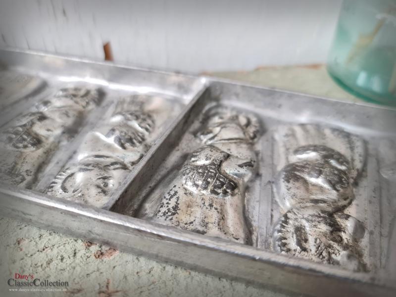 VERKAUFT ! Schokoladenform ~ Igeldamme ~ Metall Gießform ~ Igel Schokoladen Platte ~ Vintage Homedecor ~ Kinderzimmer Wanddeko ~ Sammlerstück ~ hy6320