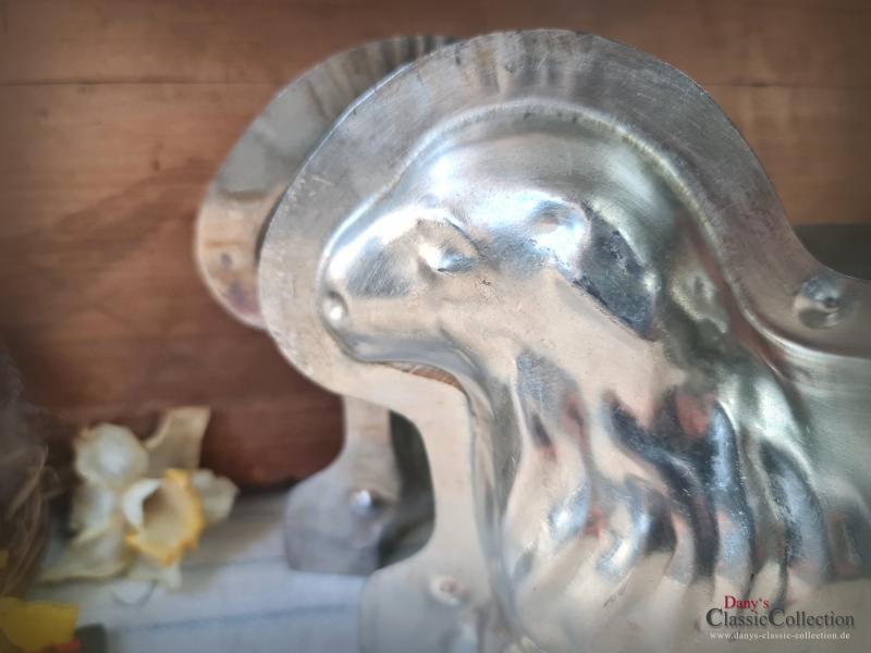 VERKAUFT ! Vintage Lamm Backform ~ Osterlamm liegend ~ Biskuitformm ~ Frohe Ostern ~ Osterdekoration ~ Shabby Ostern ~ Landhausküche ~ hy5263l2