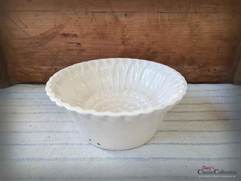 VERKAUFT ! Dicke Keramik Puddingform ~ Ironstone ~ Landhausküche ~ Brocante ~ Keramik Form ~ Country kitchen ~ pk22rdpfg