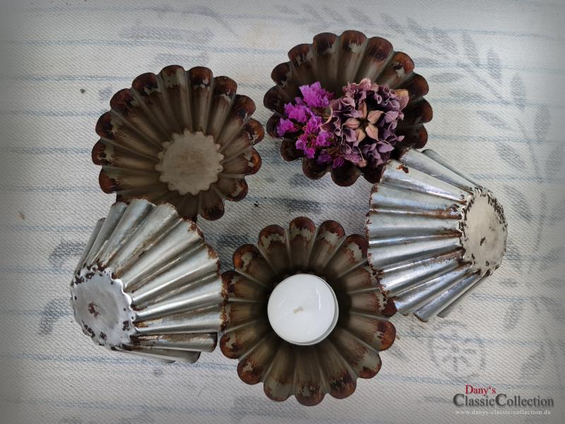 Ø 9,5 cm Muffin Brioche Backformen ~ Vintage Weißblech Backform ~ Kerzen Deko ~ Vintage Deko ~ Landhausküche ~ hw4834