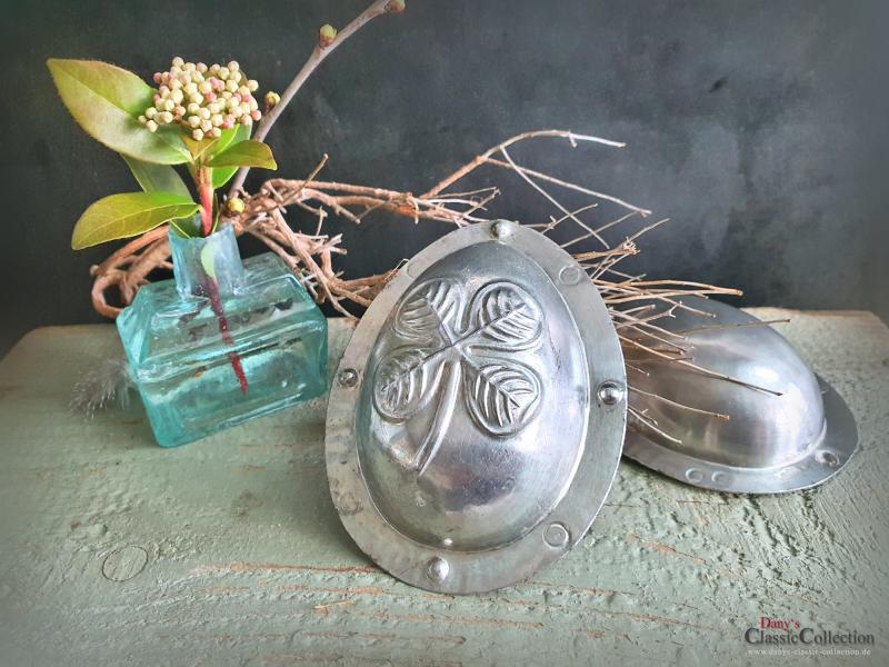 2-teilige 10 cm Schokoladenform ~ Mini Ei mit Kleeblatt ~ Glücksklee ~ Glücksbringer ~ Sammlerstück ~ Oster Deko ~ Vintage Home ~ hy5379