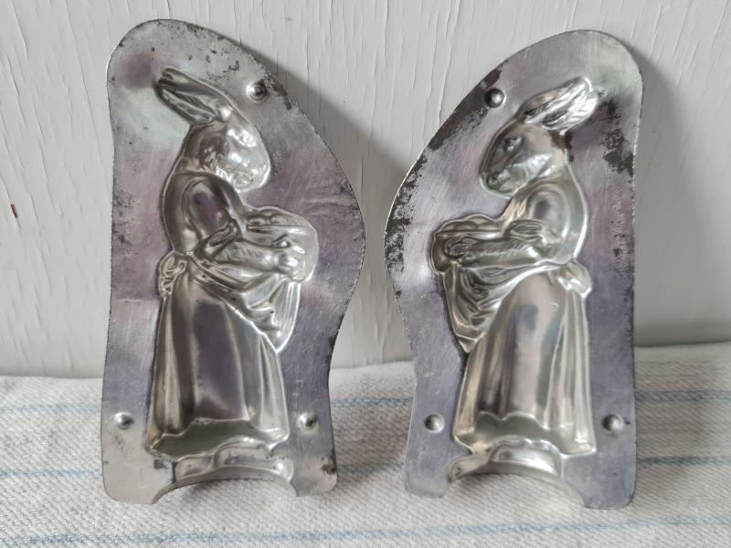 VERKAUFT ! Anton Reiche Schokoladenform 15 cm ~ 1925 ~ Häsin mit Eierkorb ~ Metall Gießform ~ Ostern ~ Sammlerstück