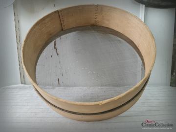 VERKAUFT ! Getreidesieb Ø 40/38 cm ~ Mehlsieb ~ Mühlendeko ~ rustikales Wandregal ~ Vintage Landhaus Deko ~ Bauernhaus
