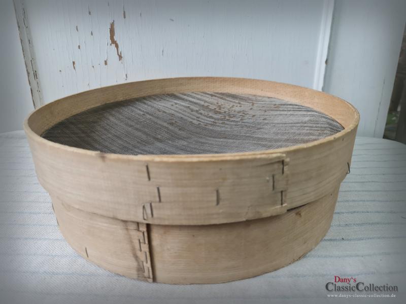 VERKAUFT ! Getreidesieb Ø 40/38 cm ~ Mehlsieb ~ Mühlendeko ~ rustikales Wandregal ~ Vintage Landhaus Deko ~ Bauernhaus