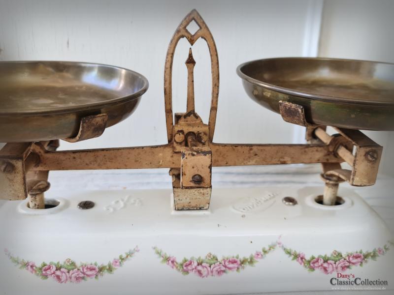 VERKAUFT ! Cronsbusch 5kg Rosendekor Balkenwaage ~ alte Küchenwaage ~ Waage Gusseisen Keramikkorpus ~ Küchendeko ~ Vintage Landhausküche