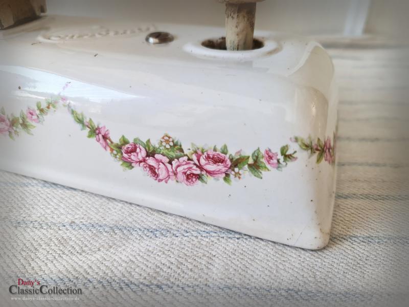 VERKAUFT ! Cronsbusch 5kg Rosendekor Balkenwaage ~ alte Küchenwaage ~ Waage Gusseisen Keramikkorpus ~ Küchendeko ~ Vintage Landhausküche