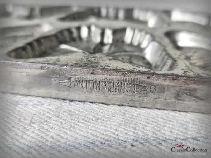 VERKAUFT ! Anton Reiche Platte ~ Schokoladenform ~ 6 Schmetterlinge ~ 1926 ~Metall Form ~ Gießform ~ Sammlerstück