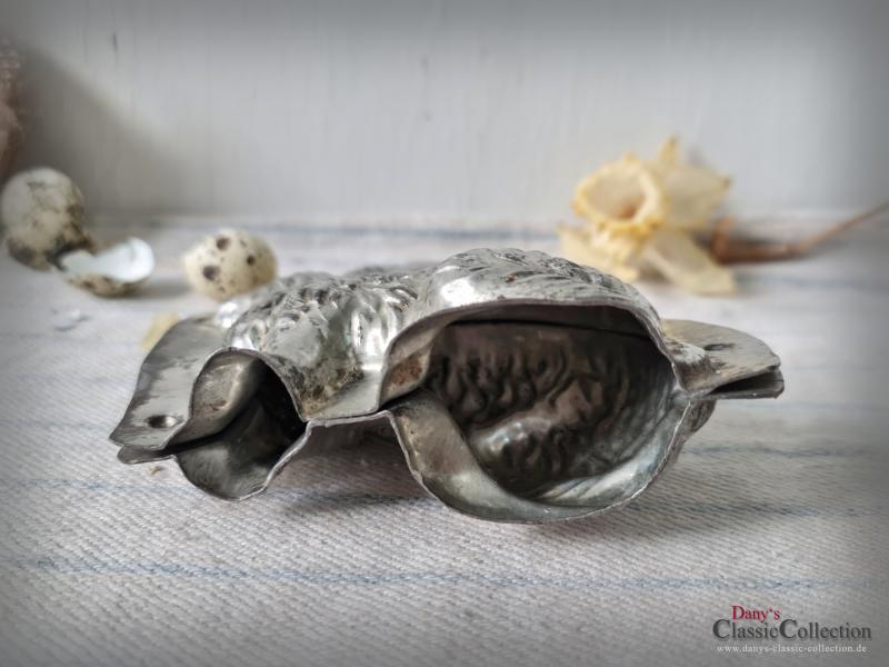 VERKAUFT ! Alte 13,5 cm Hasen Schokoladenform 13,5 cm ~ Hase hockend ~ Osterdeko ~ Sammlerstück ~ Frohe Ostern ~ Küchendekoration