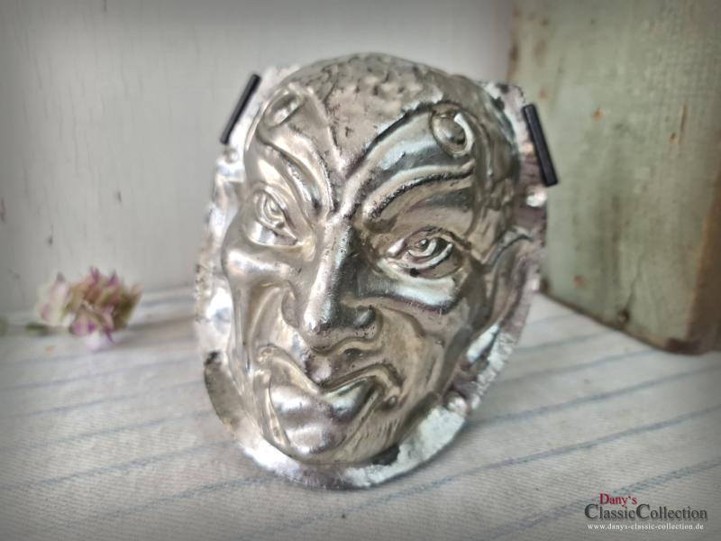 VERKAUFT ! ABSOLUTE RARITÄT ! Halloween Maske ~ Krampus Kopf Schokoladenform ~ E.F. Teich Wien ~ Sammlerstück ~ Teufel