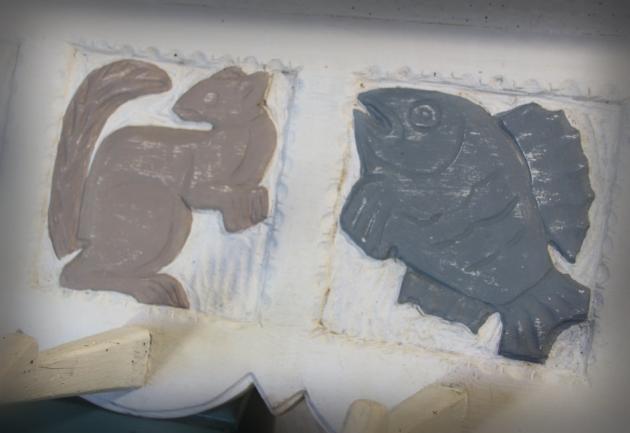 Alte Kindergarderobe ~ Holzgarderobe ~ Kreidefarbe ~ Kinderzimmer ~ VIntage Hakenleiste