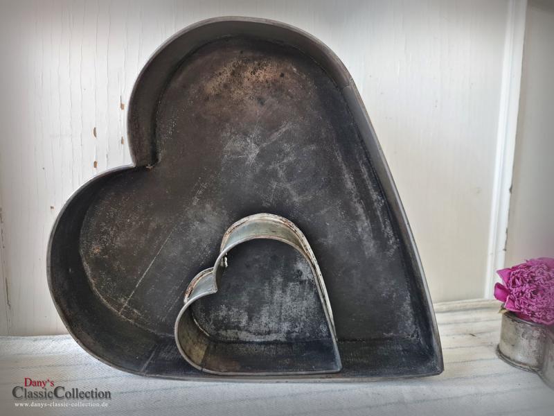 VERKAUFT ! Herz Backformen mit festem Boden ~ Edel Shabby ~ rustikale Landhausküche ~ Vintage Deko ~ Brocante