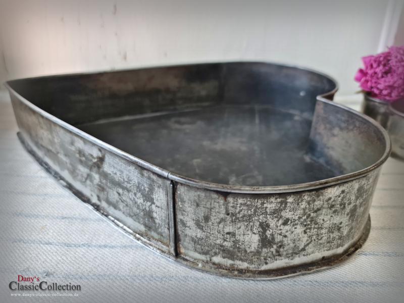 VERKAUFT ! Herz Backformen mit festem Boden ~ Edel Shabby ~ rustikale Landhausküche ~ Vintage Deko ~ Brocante