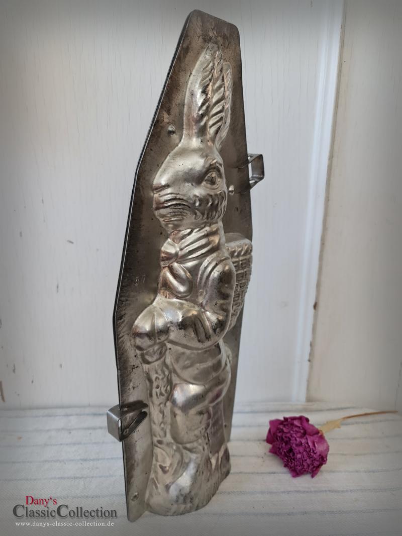 VERKAUFT ! 43 cm Kilometer Hase ~ seltene Schokoladen Schauform ~ Metallform ~ Patisserie ~ Wanderhase ~ Sammlerstück ~ Frohe Ostern