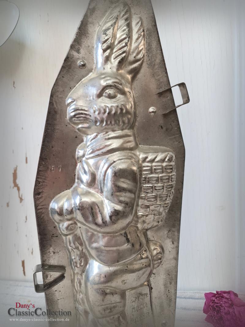VERKAUFT ! 43 cm Kilometer Hase ~ seltene Schokoladen Schauform ~ Metallform ~ Patisserie ~ Wanderhase ~ Sammlerstück ~ Frohe Ostern