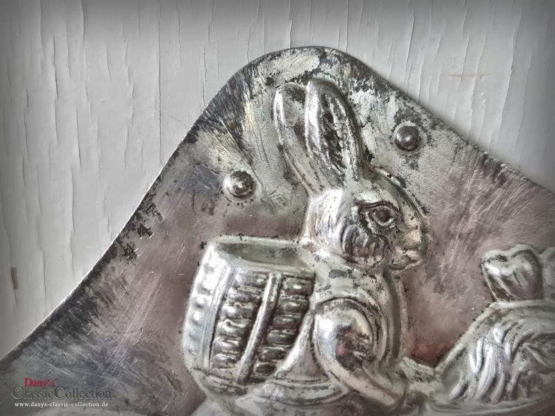 VERKAUFT ! Hase auf Hahn HERIS Schokoladenform 14 cm ~ Metall Form ~ Gießform ~ Vintage Osterhase ~ Frohe Ostern ~ Sammlerstück ~ hy5353h5