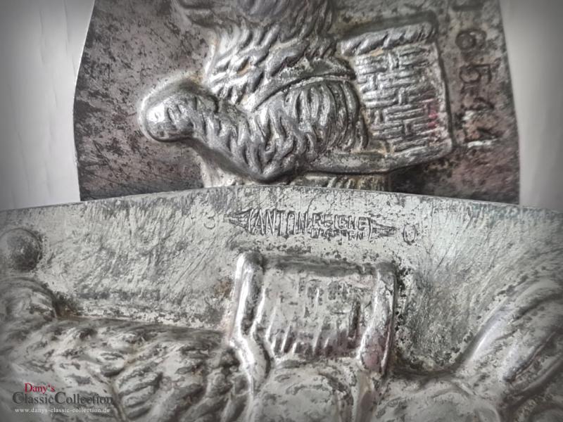 VERKAUFT ! Anton Reiche Schokoladenform 10,5 cm ~ #16511 Hase aufrecht mit Kiepe ~ Metall Form ~ Gießform ~ Vintage Osterhase ~ Frohe Ostern