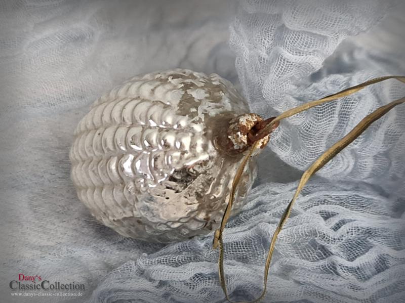 VERKAUFT ! Antike Beere Christbaumschmuck ~ Erdbeere silber verspiegelt ~ Baumbehang ~ Weihnachtsbaum ~ shabby Weihnacht ~ nostalgische Weihnachten