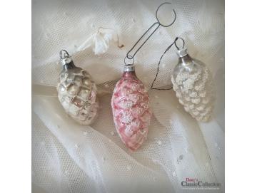 VERKAUFT ! 3er Set Zapfen silber rosa ~ alter Sammlerschmuck ~ Christbaumschmuck ~ Weihnachtschmuck ~ Vintage Weihnachtsbaum ~ Behang