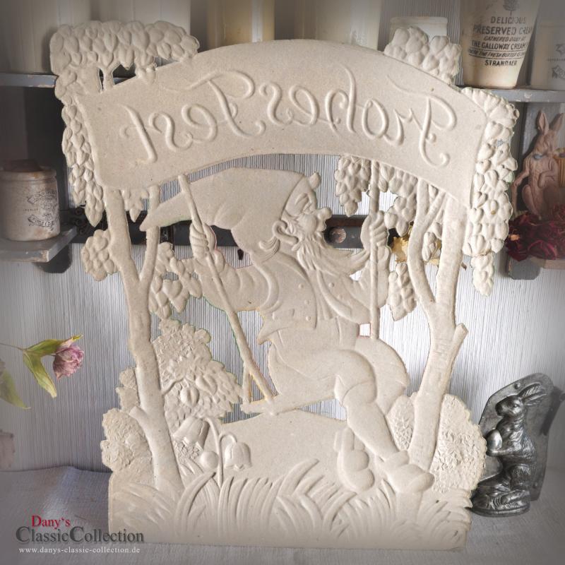 Alte 49 x 40 cm Osterpappe ~ Zwerg auf Schaukel ~ Schaufensterdeko ~ Osterschmuck ~ Osterdeko ~ Sammlerstück ~ Frohes Fest